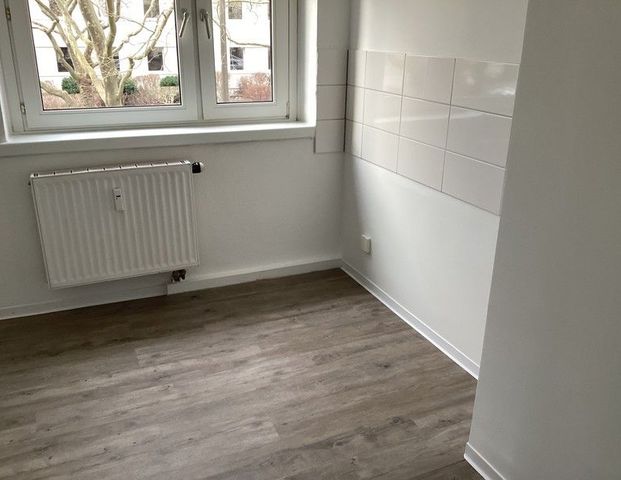 Einfach einziehen in diese tolle 3-Zimmer-Wohnung! - Foto 1