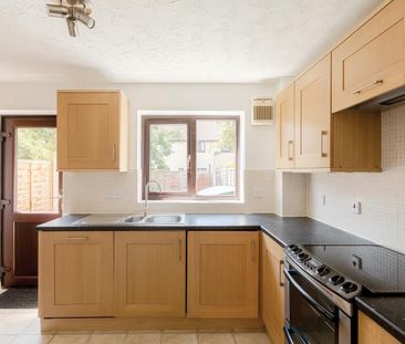 2 bedroom terraced house to rent - Photo 6