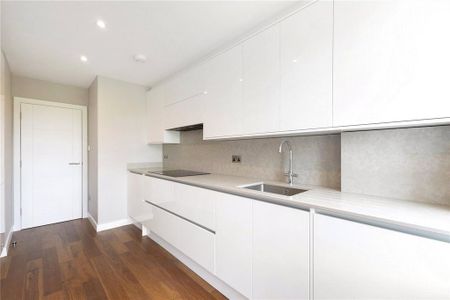 4 bedroom apartment to rent - Photo 5