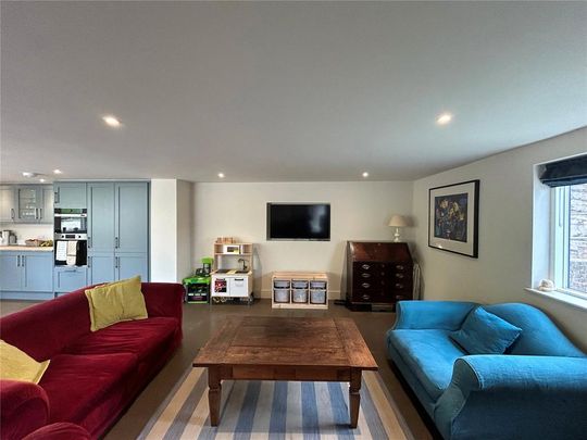 3 bedroom detached house to rent - Photo 1