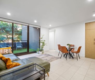 Stylish One Bedroom Apartment in Prime Location - Photo 3