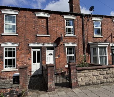 2 bedroom terraced house to rent - Photo 5