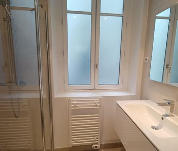 location Appartement T3 DE 87.89m² À PARIS - Photo 3