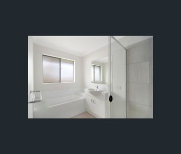 1/24 Giacco Street, Coomera, Qld 4209 - Photo 5