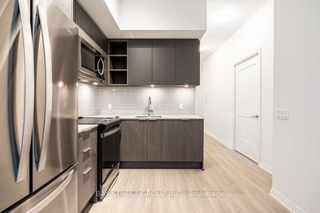 For Lease - 50 Dunfield Avenue Unit# 317, Toronto, Ontario - Photo 5