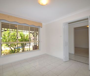 Family Home&excl;&excl; - Photo 4