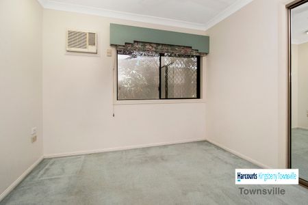 4 Yale Close, Douglas QLD 4354 - House For Rent | Domain - Photo 3