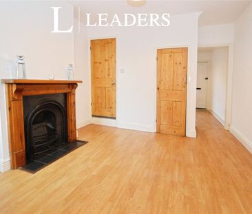 2 bedroom house to rent Victor Road, Colchester, Essex, CO1 - Photo 2