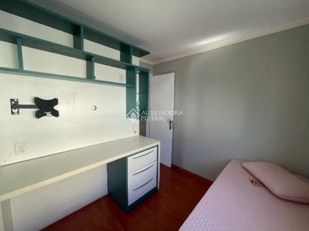 Casa em Condomínio com 2 quartos e 69m² para alugar em Humaitá, Porto Alegre. - Foto 5
