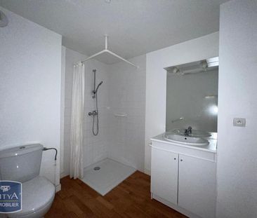 Location Appartement 2 pièces 45m² LAVAL 53000 - Photo 5