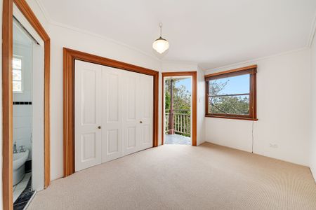 Character home in Prime Location - Photo 3