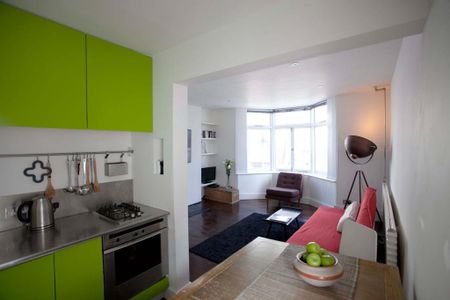 3 bedroom maisonette to rent - Photo 2