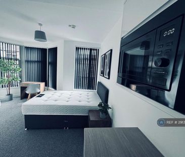 1 bedroom in a house share to rent - Photo 4