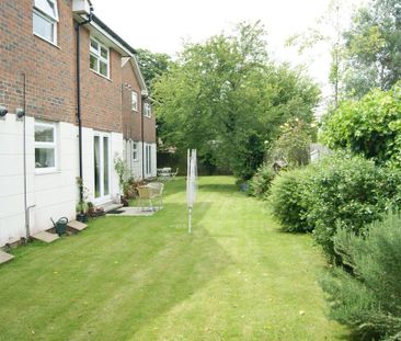 2 bedroom flat to rent - Photo 6