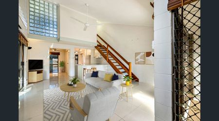 7/24 Jensen Street, Manoora QLD 4870 - House For Rent - $460 | Domain - Photo 2