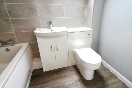 Studio to rent - Photo 5