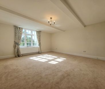 6 bedroom semi-detached to let - Photo 3
