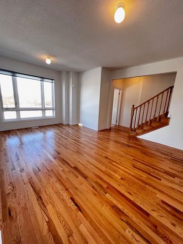 For Lease - 10 Dockside Way, Whitby, Ontario - Photo 2