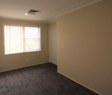 A Tidy Home and Great Location - Photo 4