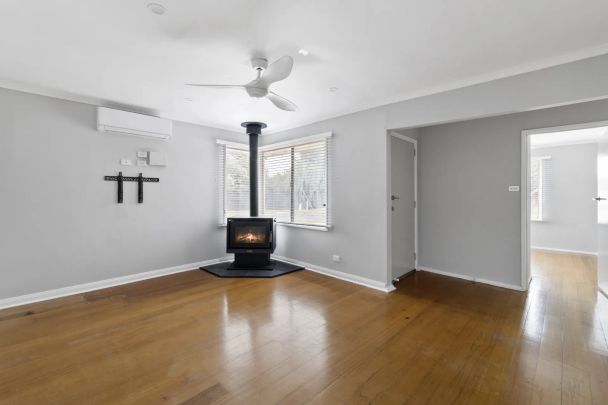 A renovated gem and family home in great location! - Photo 1