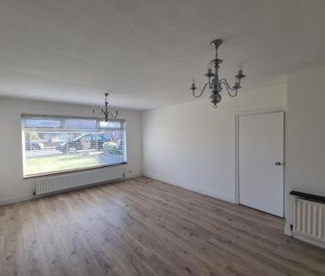 26 Rathmore Road, Bangor, BT19 1NL - Photo 1