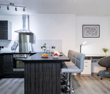 1 bedroom flat to rent - Photo 6