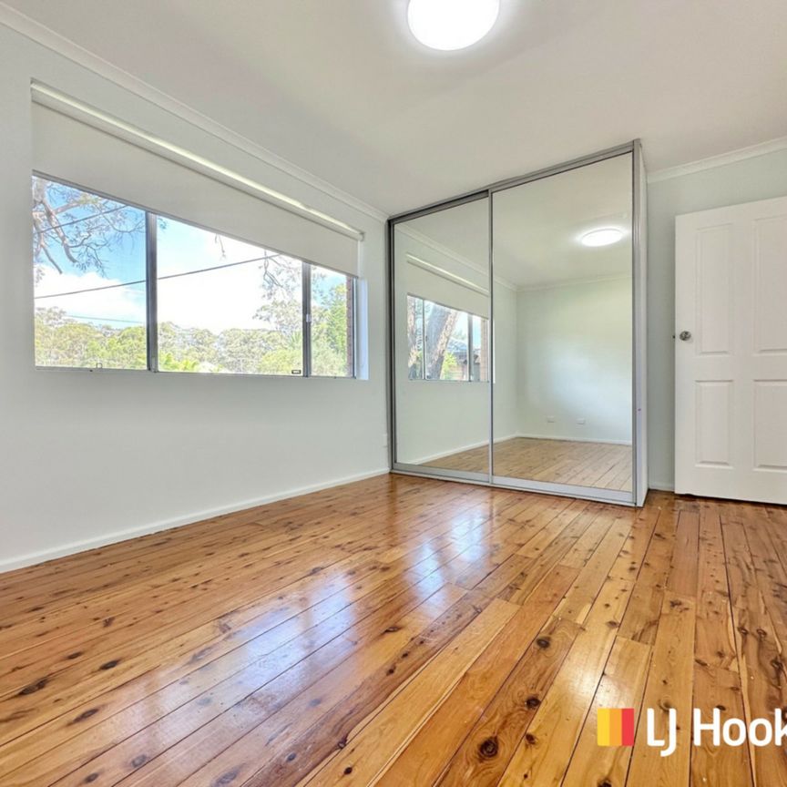 3 Bedroom Renovated Home In Prime Location! - Photo 1