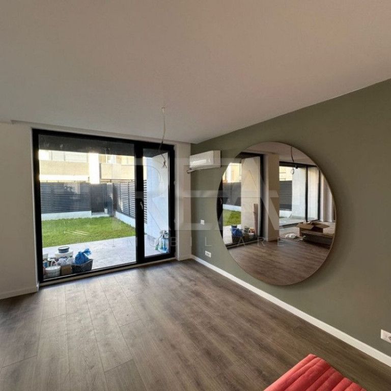 Casa 5 camere in zona Pipera - Fotografie 1