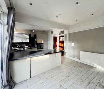 3 bedroom terraced house to rent - Photo 3