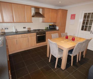 2 bedroom terraced house to rent - Photo 3