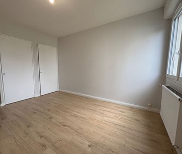 Location Appartement 2 pièces 65m² - Photo 2