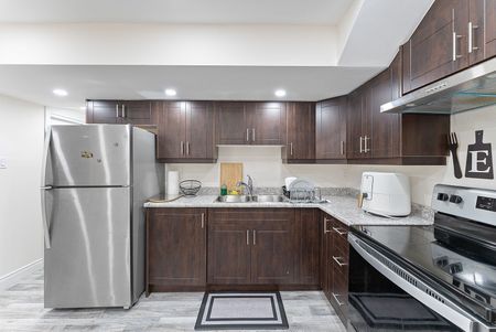 For Lease - 43 Tollgate Street Unit# Lower, Brampton, Ontario - Photo 4