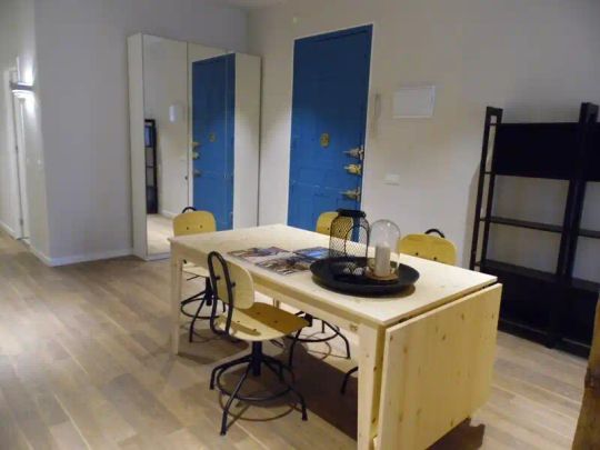 Piso de alquiler en Universidad - Malasaña - Foto 1