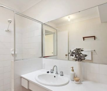 East Victoria Park - Photo 3