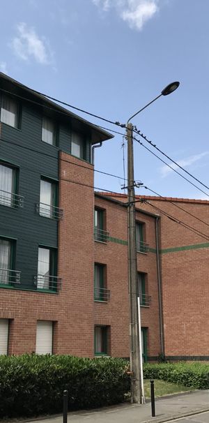 Location Appartement 1 pièce 19m² VALENCIENNES 59300 - Photo 2