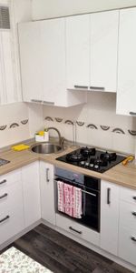 Garsoniera zona 1 Mai - Photo 3