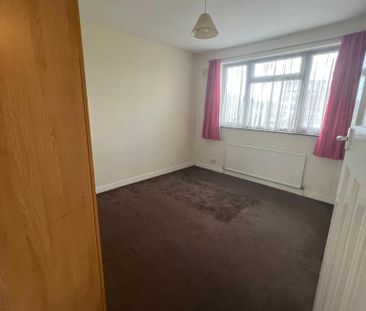 2 bedroom maisonette to rent - Photo 4