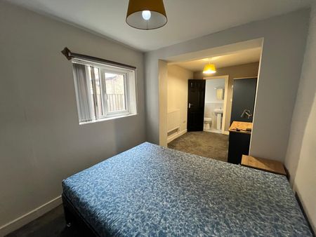 Norbury Street, Salford - Photo 3