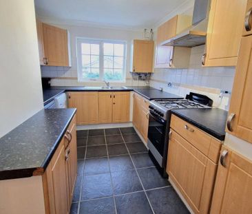 Rivermead Road, Reading Rivermead Road, Reading - Photo 1