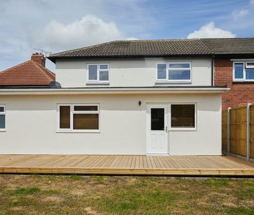 Orchard Square Room 3 - Photo 4