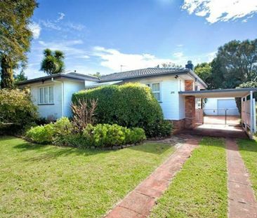 231 Alderley Street, Centenary Heights - Photo 2