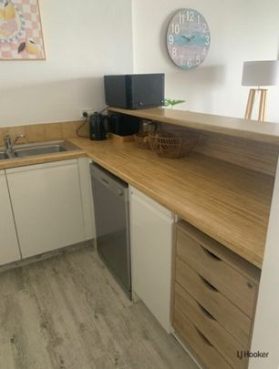 FURNISHED OCEAN VIEW APARTMENT - SHORT TERM LEASE - Photo 1