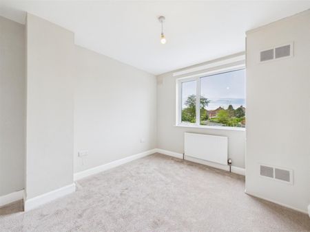 3 BED House To rent - Photo 4