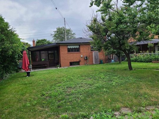 For Lease - 2379 Hensall Street Unit# Lower, Mississauga, Ontario - Photo 1