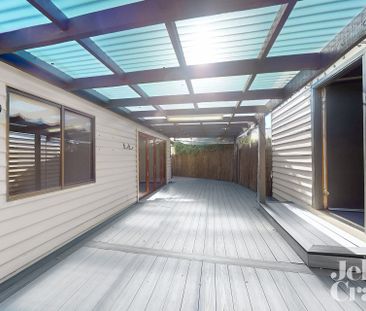 96 Haldane Road, Niddrie - Photo 2