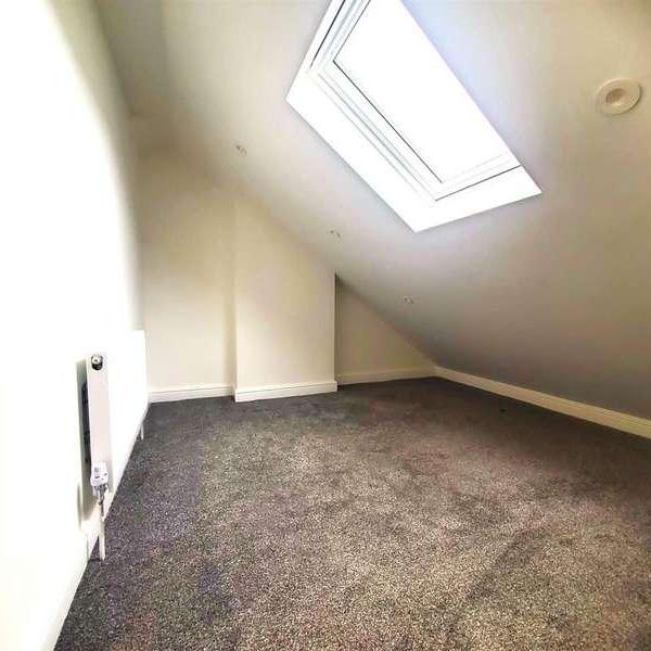 Malvern Road, Newsome, Huddersfield, HD4 - Photo 1