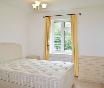 Lady Yorke Park, Seven Hills Road, Iver,SL0 - Photo 2