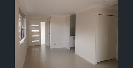 IN POPULAR EDMONDSON PARK ESTATE - Photo 3