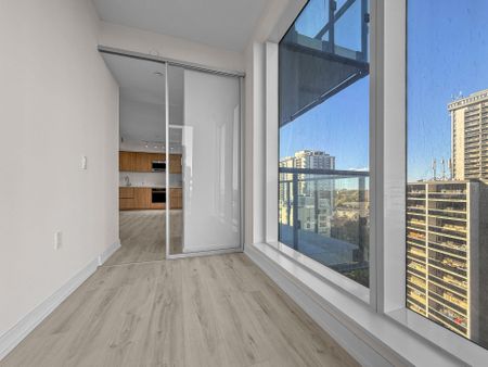 For Lease - 120 Broadway Avenue Unit# 1002, Toronto, Ontario - Photo 3