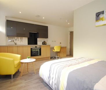 Studio to rent - Photo 5